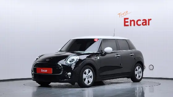 2018 Mini Cooper 5Door Standard