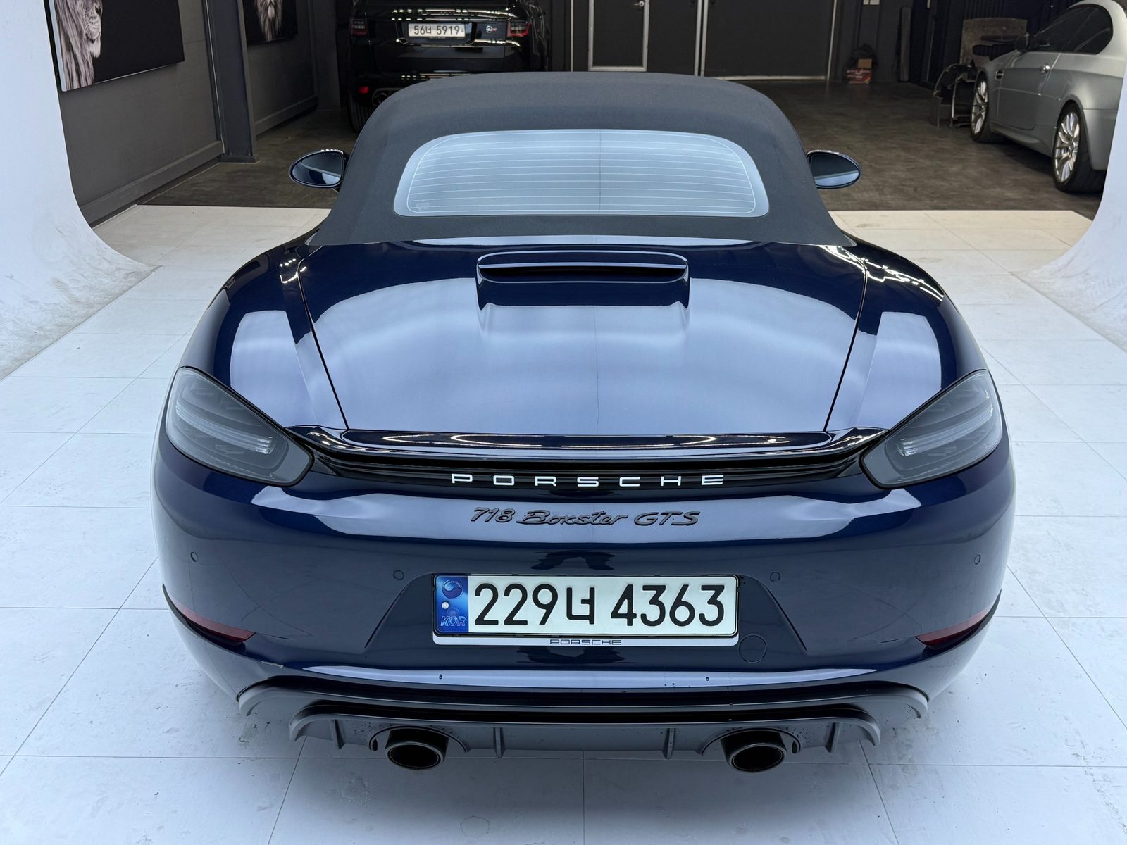 2021 Porsche 718