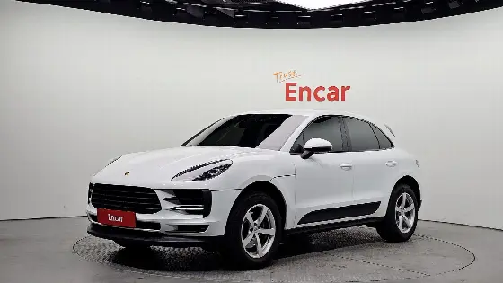 2020 Porsche Macan 2.0