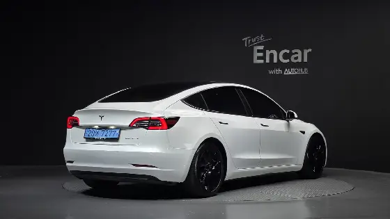 2021 Tesla Model 3 Long Range AWD