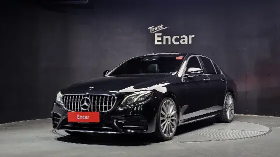 2018 Mercedes-Benz E-Class E300 4MATIC AMG Line