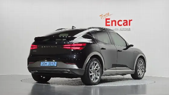 2023 Genesis GV60 Standard AWD