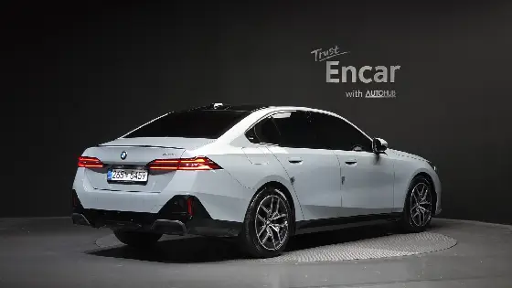 2025 BMW 5-Series 520i Special Edition
