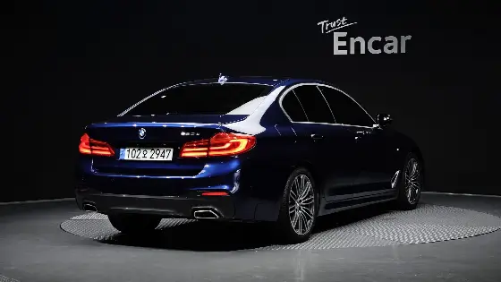 2020 BMW 5-Series 520d M Sport Package Plus