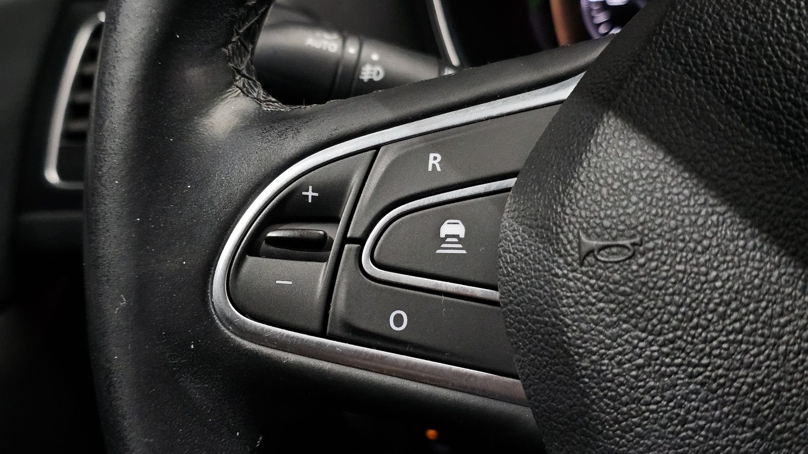 2017 Renault Korea SM6
