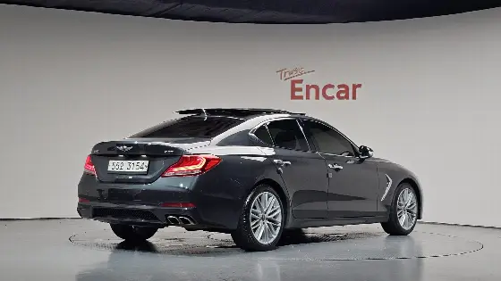 2018 Genesis G70 2.0T