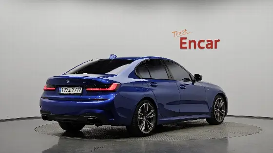 2022 BMW 3-Series M340i Performance