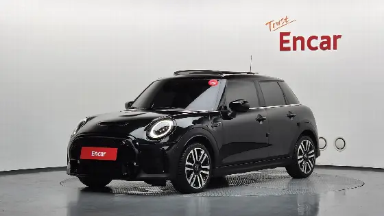 2024 Mini Cooper 5Door Classic