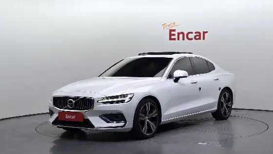 2020 Volvo S60 B5 Inscription