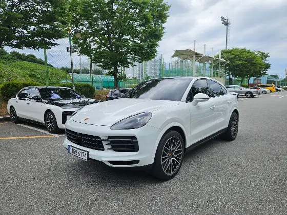 2023 Porsche Cayenne 3.0 Coupe