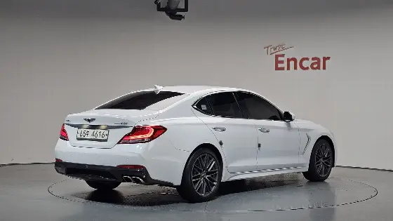 2017 Genesis G70 2.0T AWD