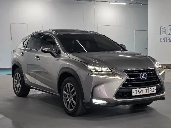 2016 Lexus NX Supreme