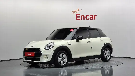 2019 Mini Cooper 5Door Standard