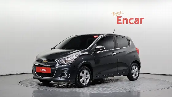 2017 Chevrolet Spark LT