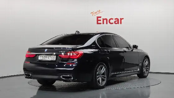 2019 BMW 7-Series 740e iPerformance M Sport