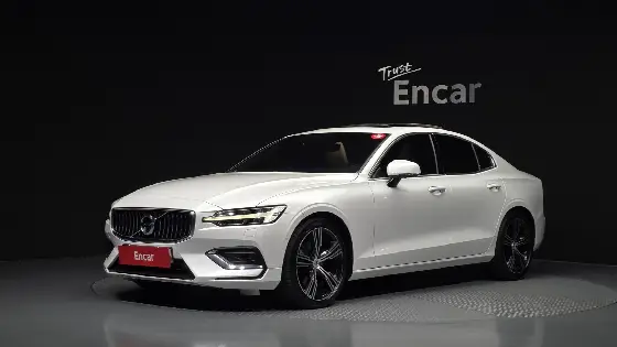 2019 Volvo S60 T5 Inscroption