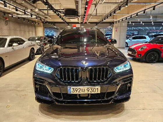 2022 BMW X6 xDrive40i M Sport