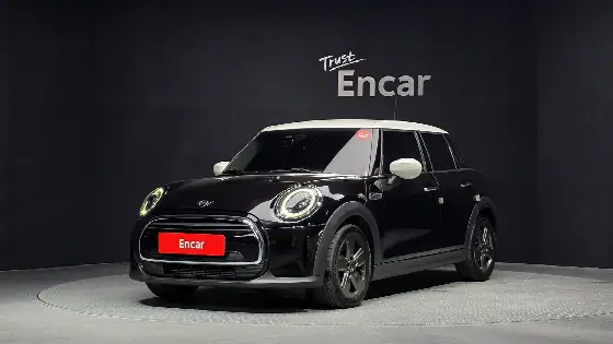 2022 Mini Cooper 5Door Classic