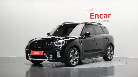 2023 Mini Countryman ALL4 Classic Launch Pack