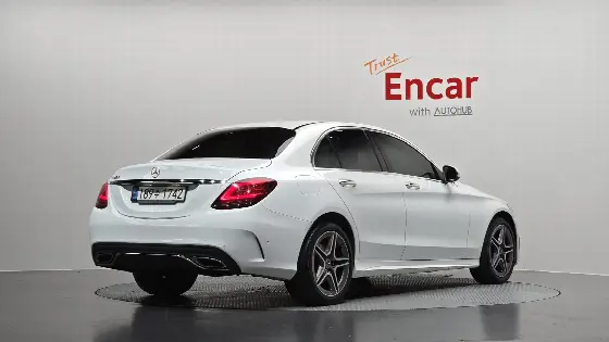 2021 Mercedes-Benz C-Class C200 AMG Line