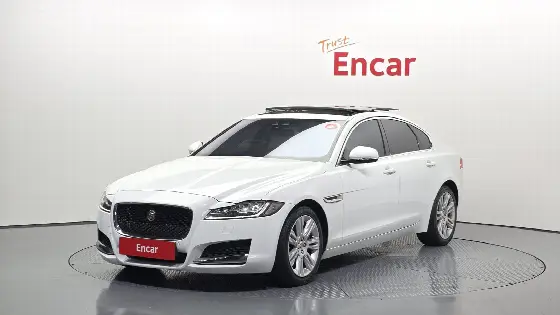 2016 Jaguar XF 20d Portfolio