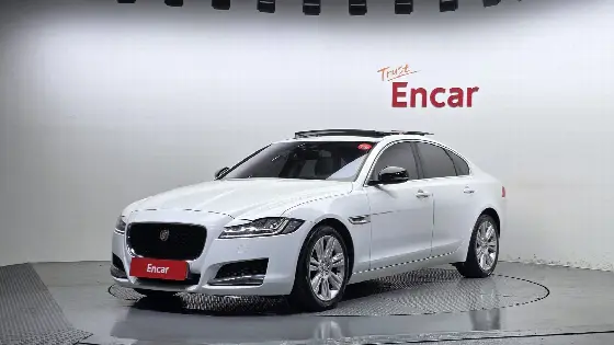 2016 Jaguar XF 20d Portfolio