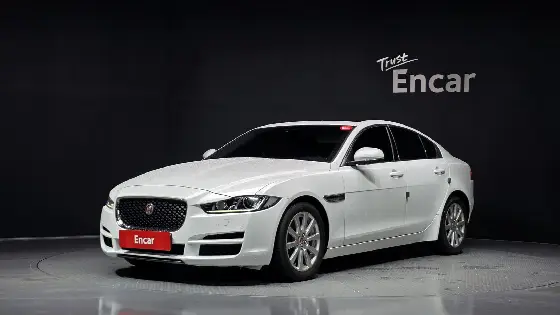 2018 Jaguar XE 20t Prestige