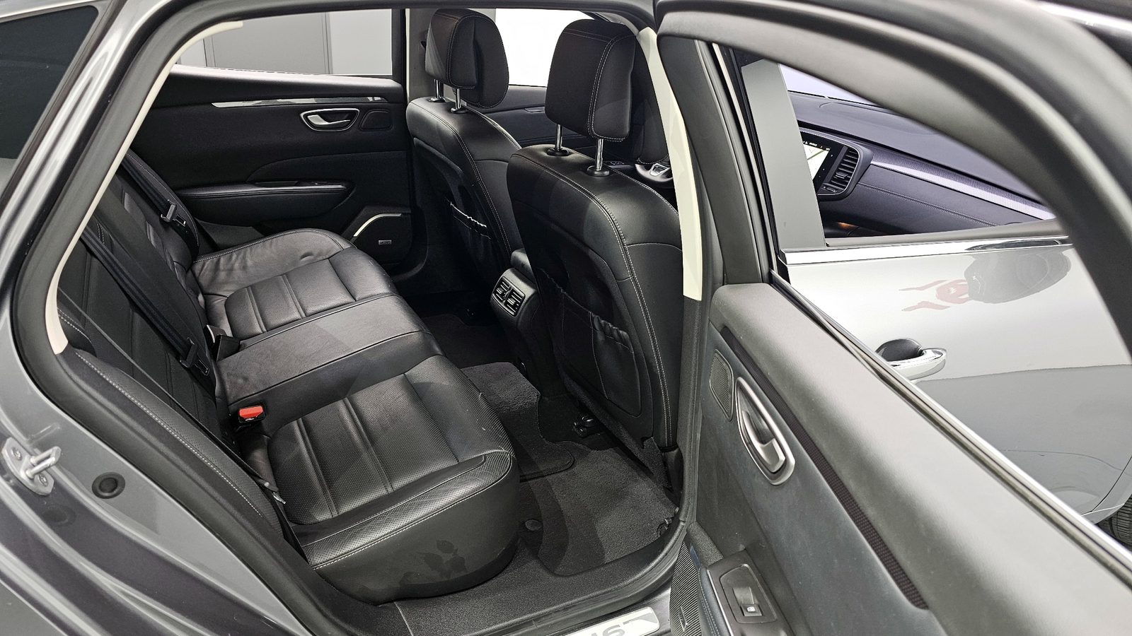 2016 Renault Korea SM6