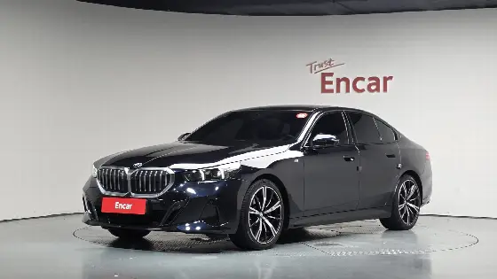 2024 BMW 5-Series 530i xDrive M Sport