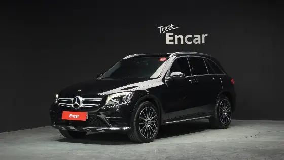 2019 Mercedes-Benz GLC-Class GLC300 4MATIC AMG Line
