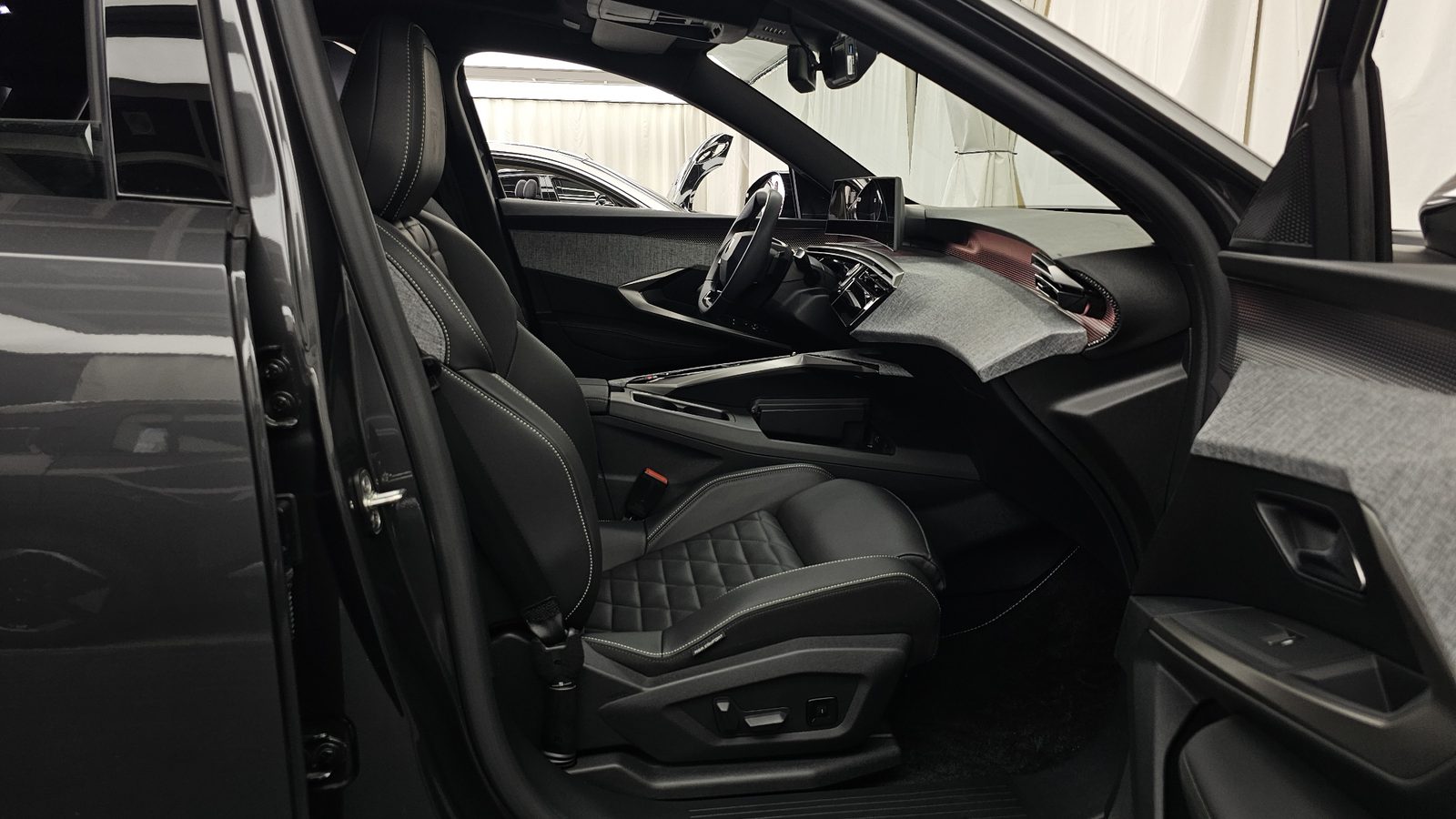 2025 Peugeot 3008