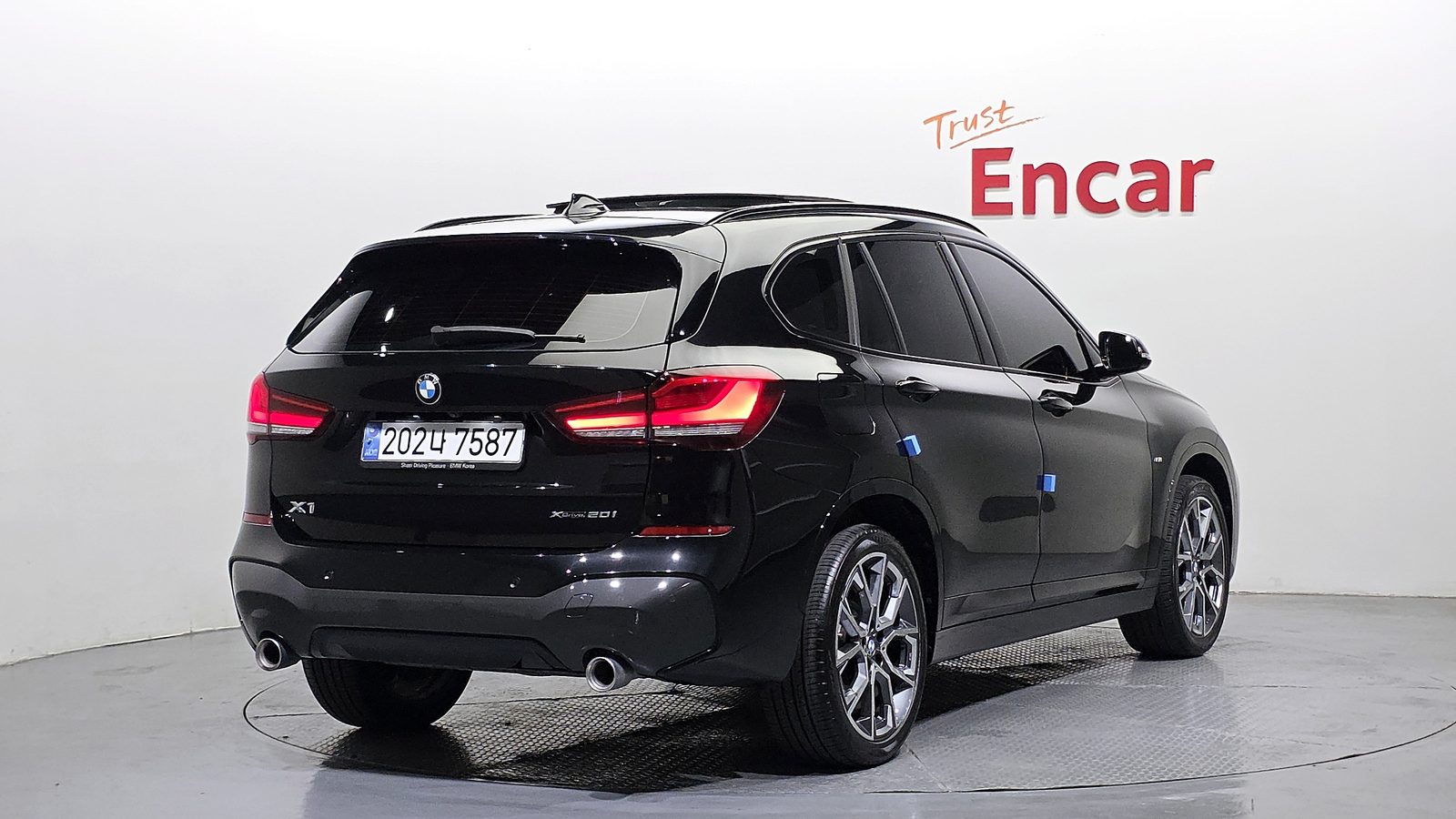 2022 BMW X1