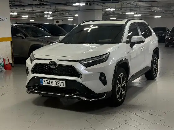2025 Toyota RAV4 2.5 4WD PHEV XSE