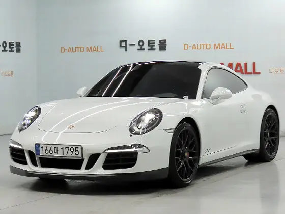 2016 Porsche 911 Carrera 4 GTS