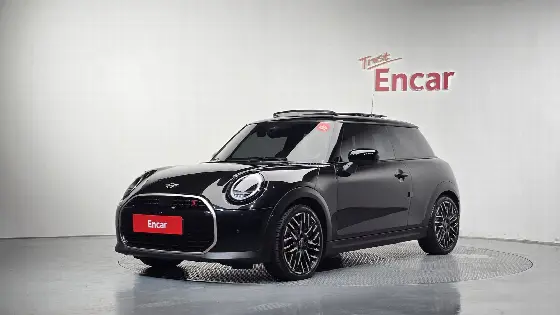2025 Mini Cooper Favoured