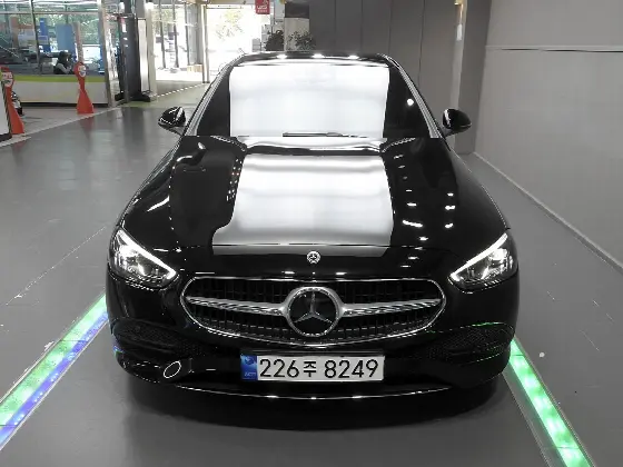 2022 Mercedes-Benz C-Class C200 Avantgarde