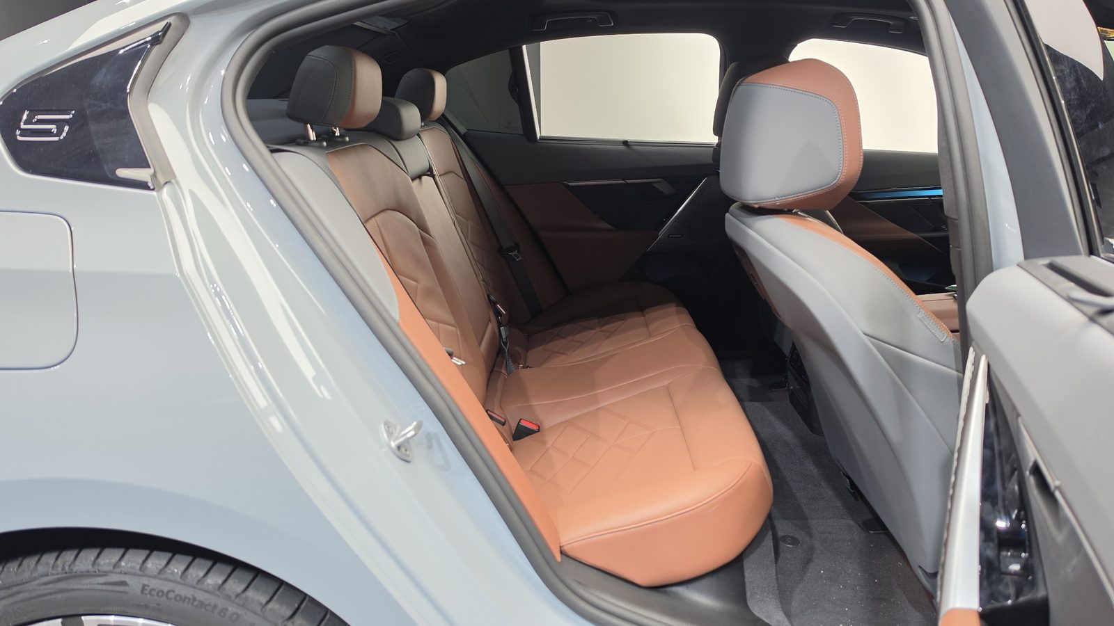 2025 BMW 5-Series