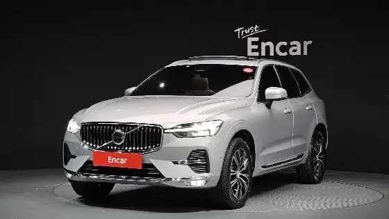 2022 Volvo XC60 B5 Inscription