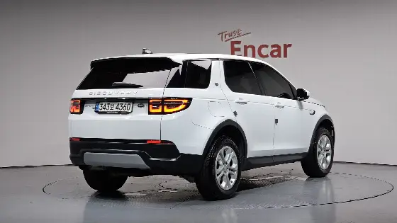2020 Land Rover Discovery Sport D150 S