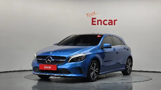 2017 Mercedes-Benz A-Class A200
