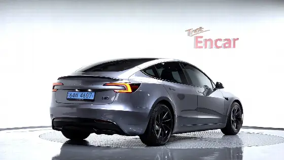 2024 Tesla Model 3 Performance AWD