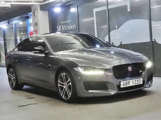 2017 Jaguar XE 3.0 SC S