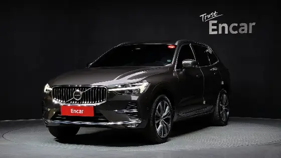2022 Volvo XC60 B6 Inscirtion