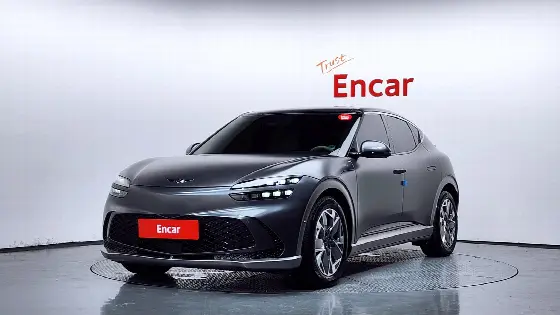 2022 Genesis GV60 Standard