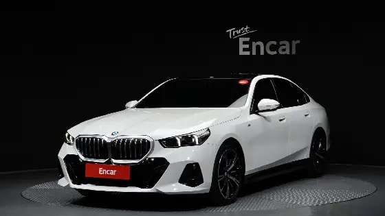 2024 BMW 5-Series 530i xDrive M Sport
