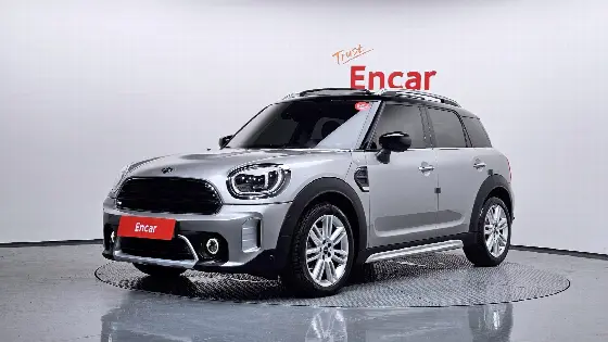 2023 Mini Countryman Classic Plus Launch Pack