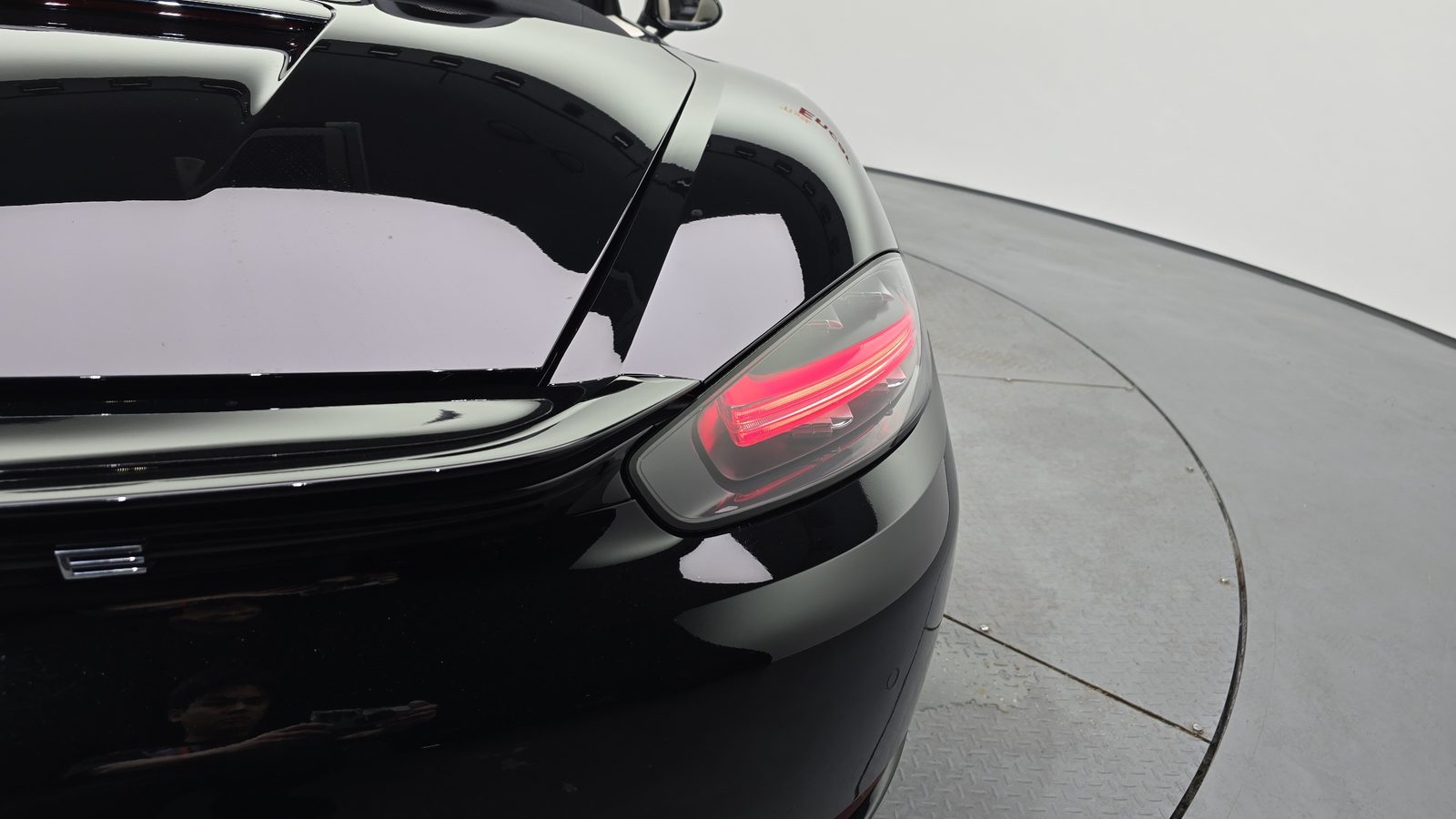 2020 Porsche 718