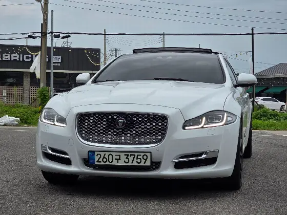 2018 Jaguar XJ 3.0D Premium Luxury LWB