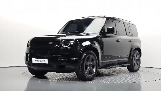 2026 Land Rover Defender 110 P300 X-Dynamic SE