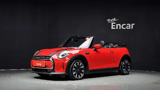 2021 Mini Cooper Convertible Classic Launch Pack